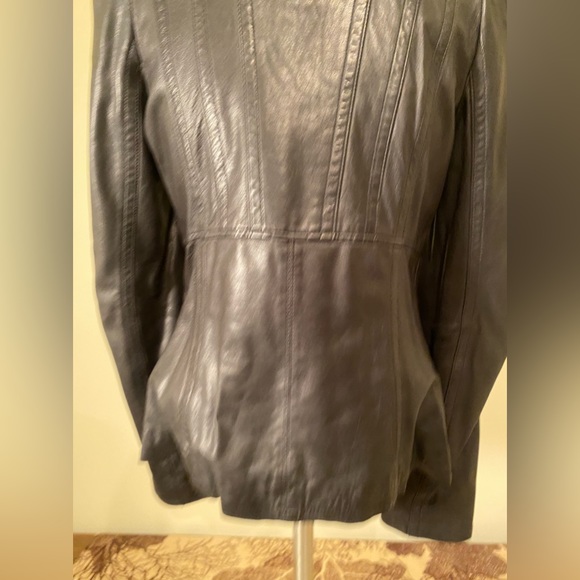 Mackage Becca Leather Jacket size M in EUC - Picture 13 of 16